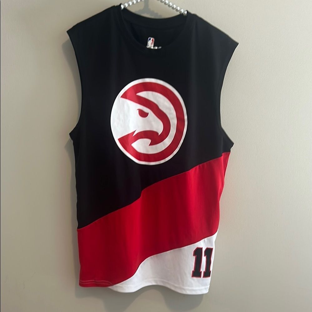 NBA Atlanta Hawks Trae Young #11 Jersey. Size Medium